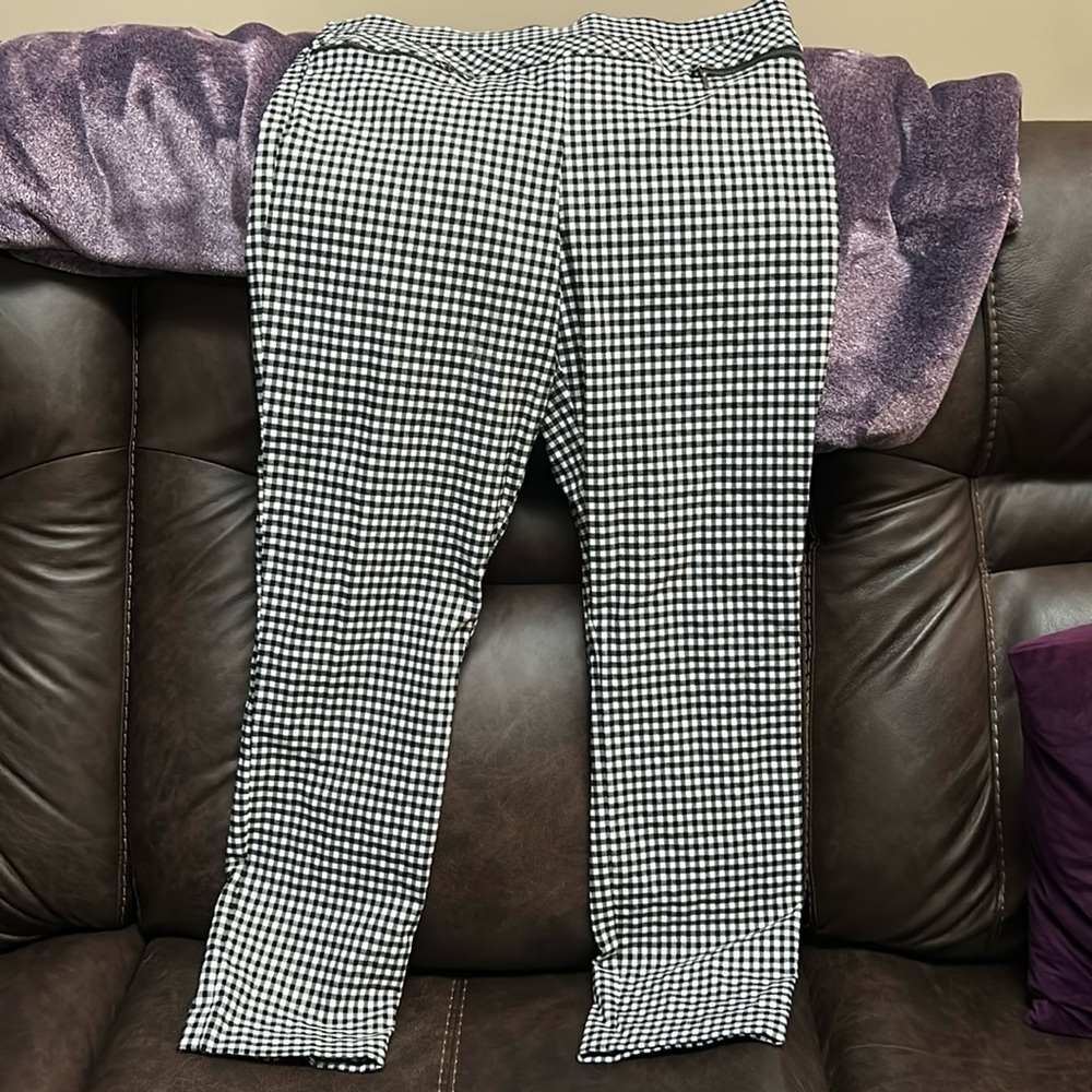 Candies, junior dress pants